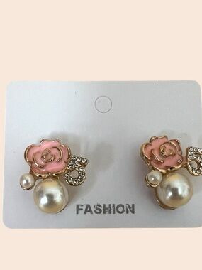 Gold plated Crystal large faux pearl No. 5 Stud Earrings - Women Jewelry
